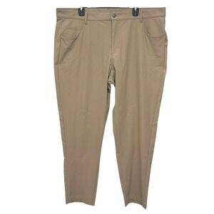 Fabletics The Don 5 Pocket Mens Beige Flat Front Performance Pants 42x30 Golf